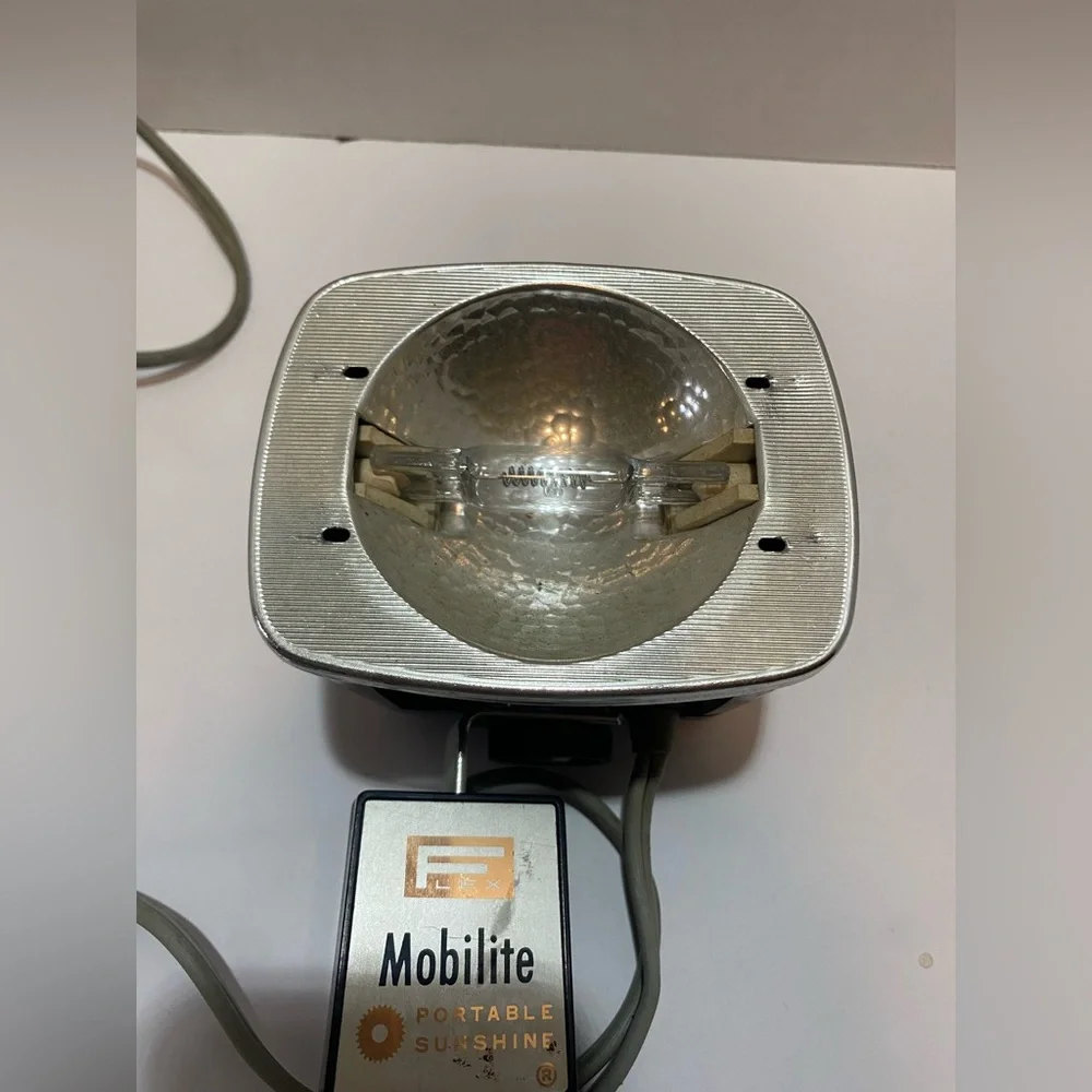 Vintage Flex Mobilite Portable Sunshine Camera Movie Lighting System Works
